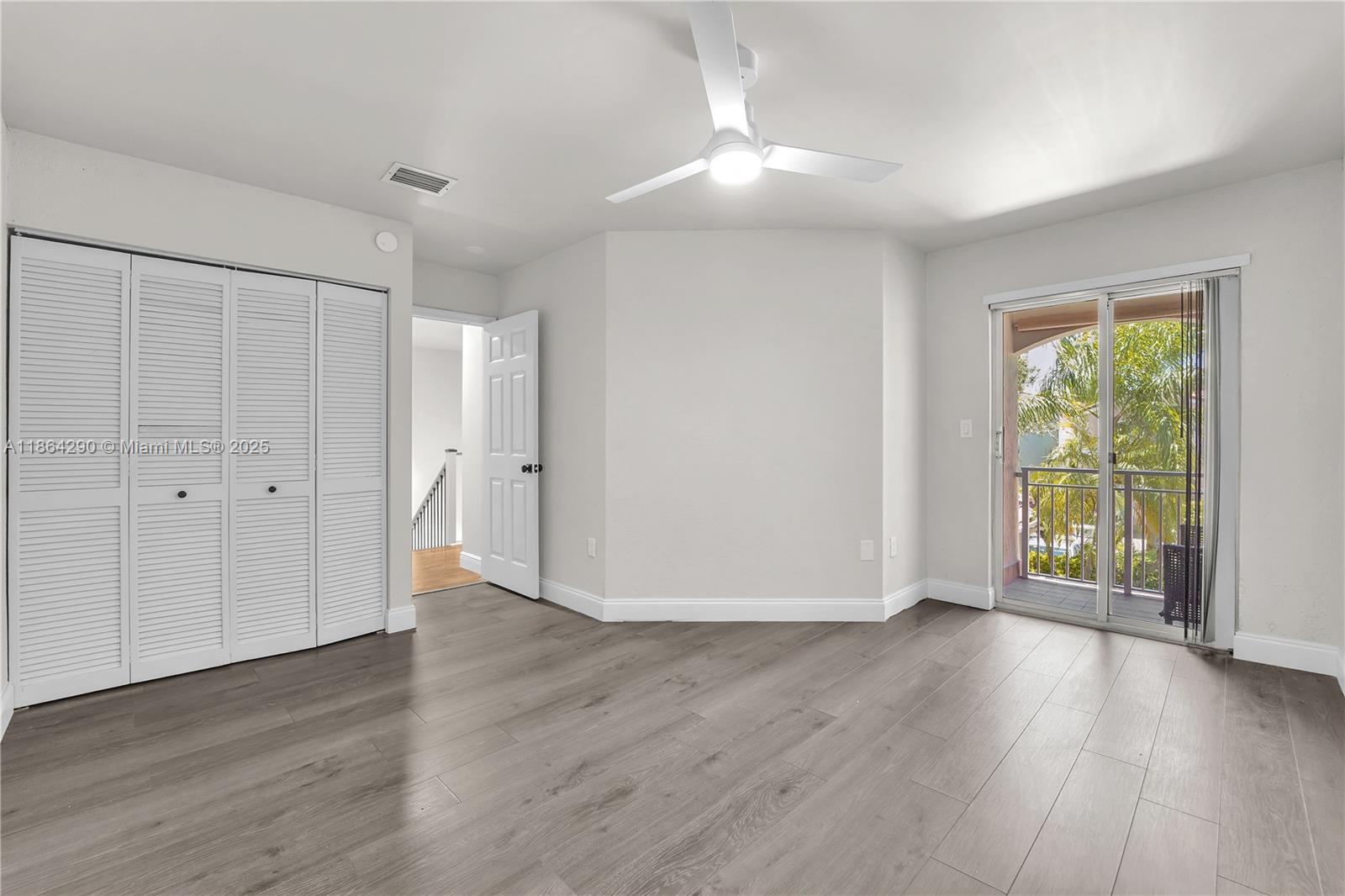 Photo of 1125 Doveplum St  (1125), Hollywood, Florida, 33019 - 