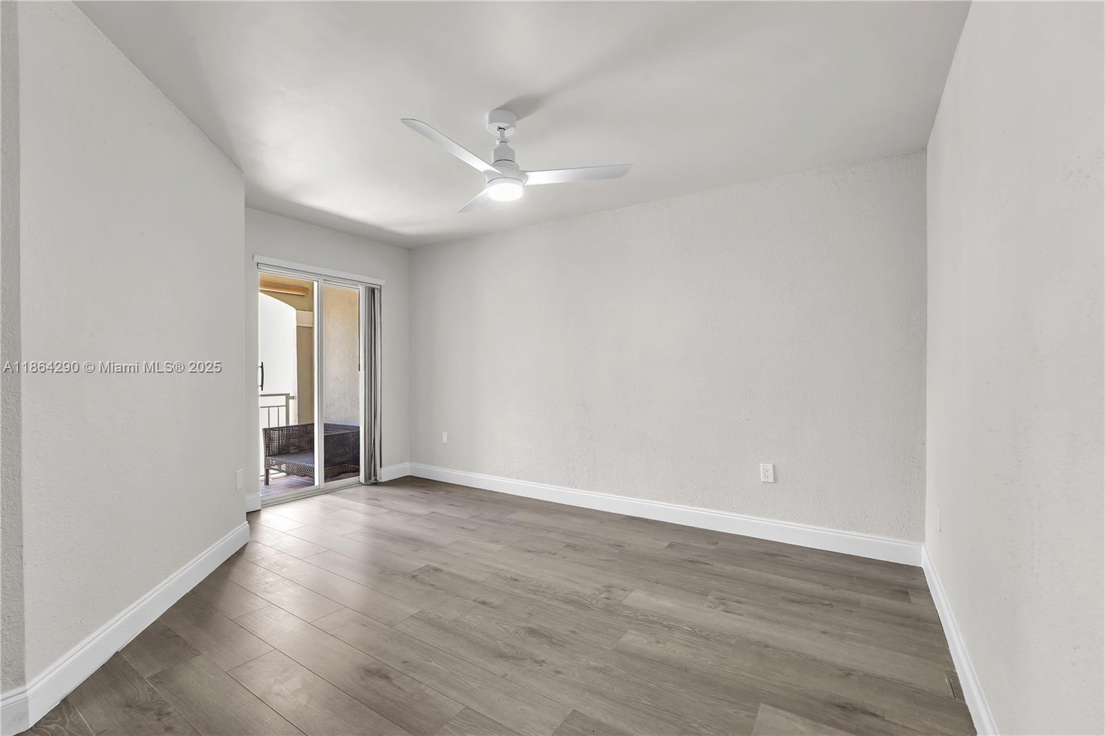 Photo of 1125 Doveplum St  (1125), Hollywood, Florida, 33019 - 