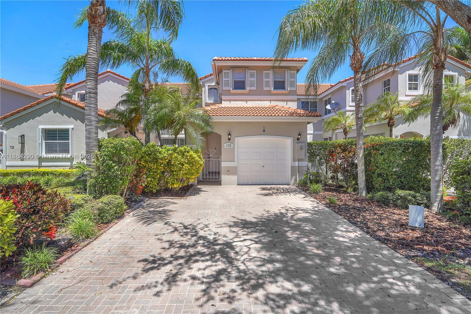 Photo of 1125 Doveplum St  (1125), Hollywood, Florida, 33019 - 