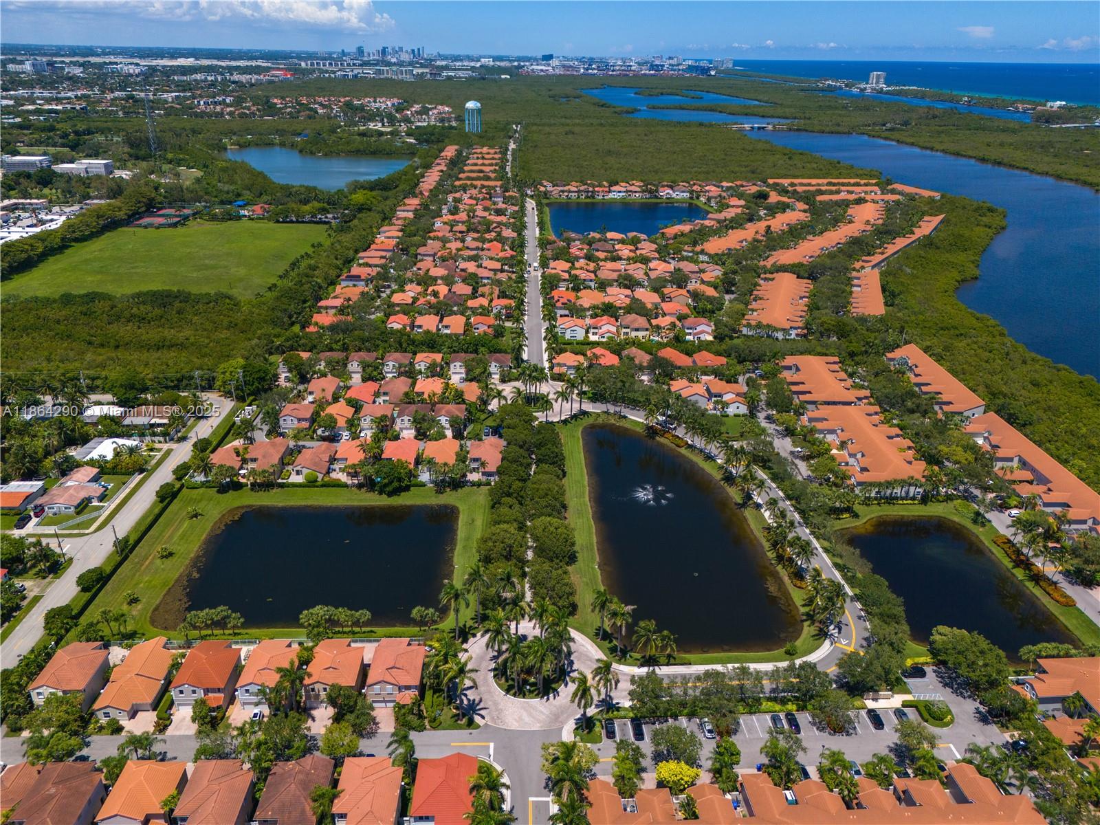 Photo of 1125 Doveplum St  (1125), Hollywood, Florida, 33019 - 