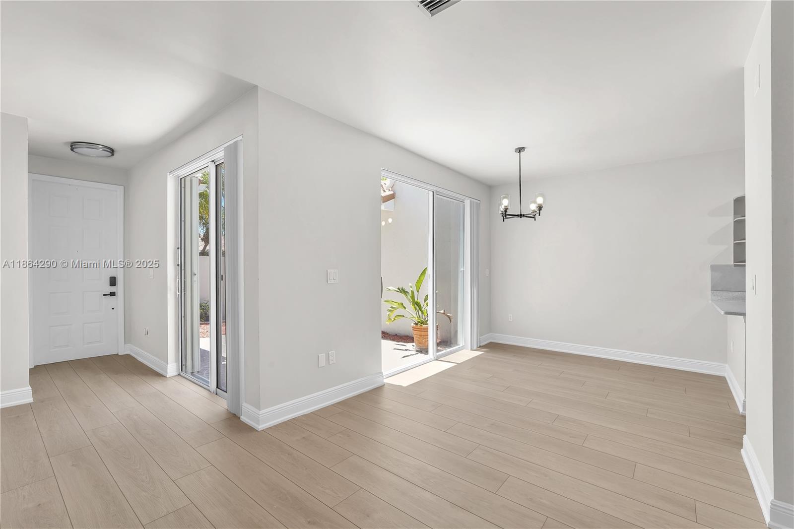 Photo of 1125 Doveplum St  (1125), Hollywood, Florida, 33019 - 