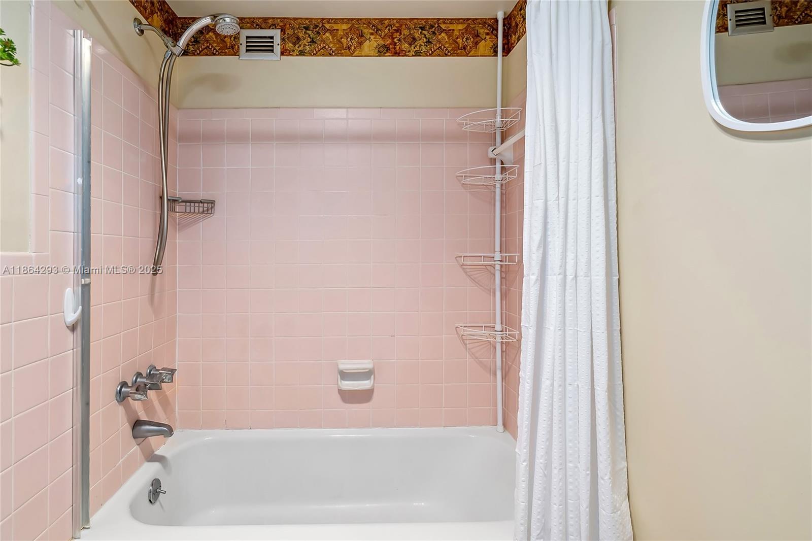 Photo of 1825 Ocean Dr  #PH-1, Hallandale Beach, Florida, 33009 - 