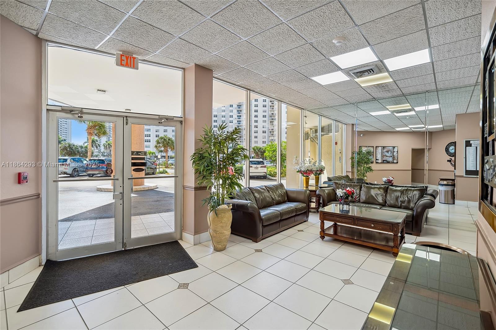Photo of 1825 Ocean Dr  #PH-1, Hallandale Beach, Florida, 33009 - 