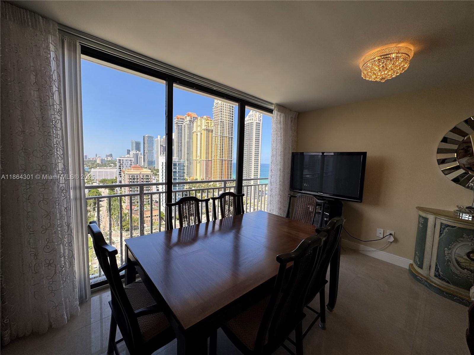 See details 2415 0 / 1 762 sq. ft. $ 2025-08-23 0 Photo