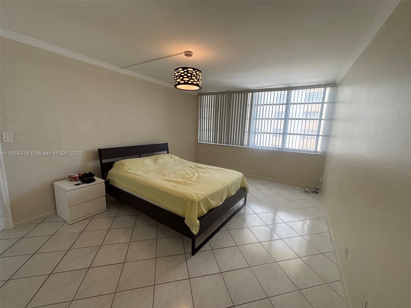 Photo of 1817 Ocean Dr  #622, Hallandale Beach, Florida, 33009 - 