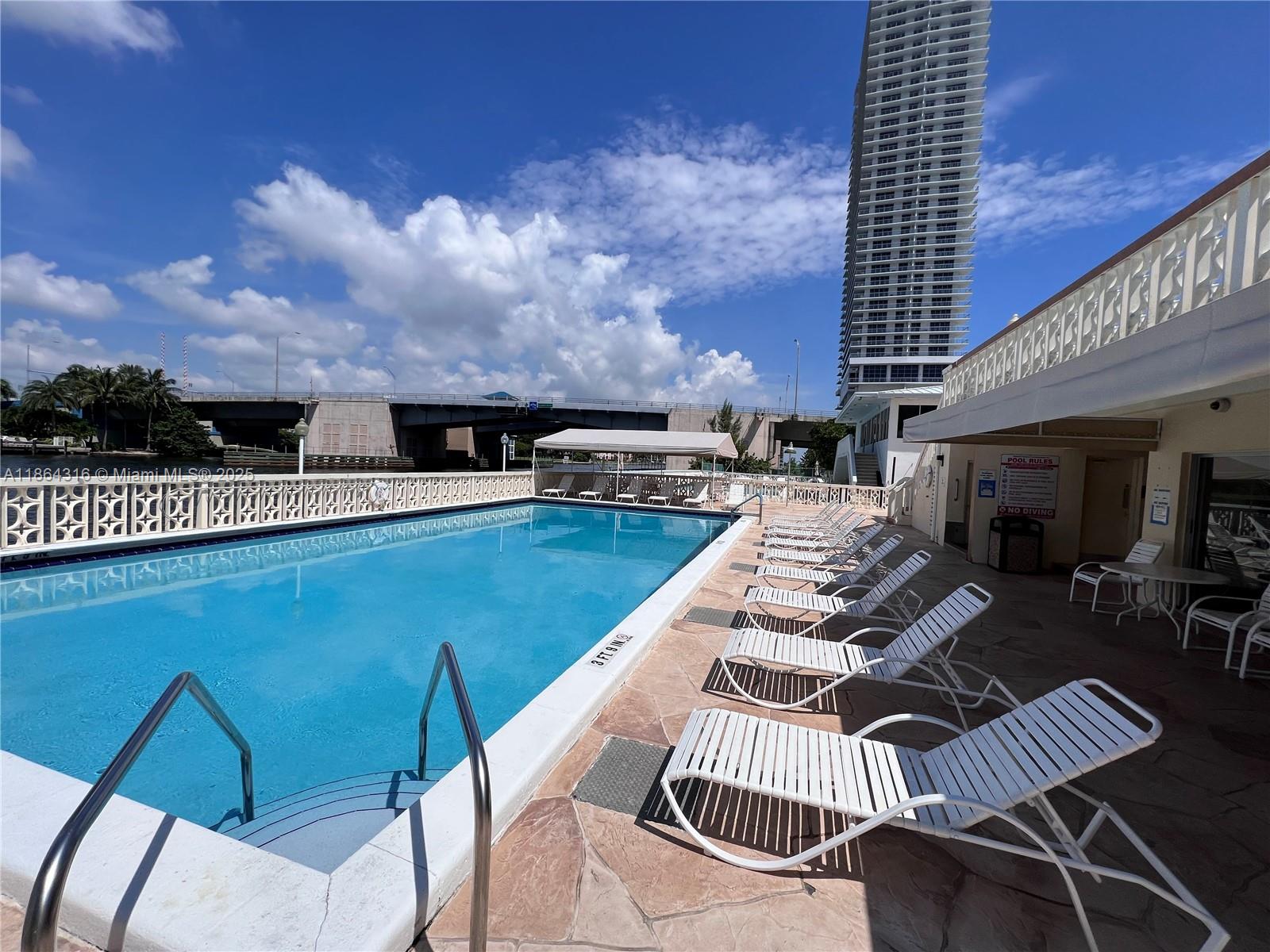Photo of 1817 Ocean Dr  #622, Hallandale Beach, Florida, 33009 - 
