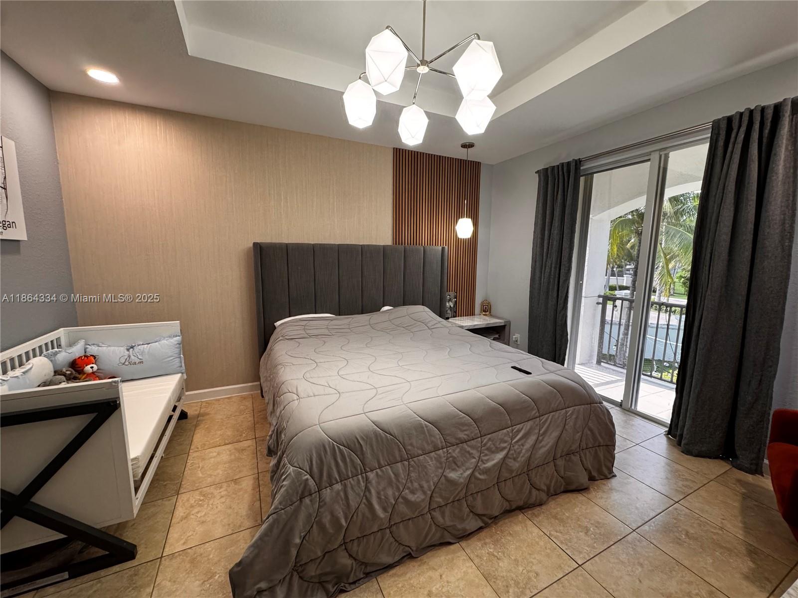 Photo of 876 Spinnaker Dr W  (876), Hollywood, Florida, 33019 - 