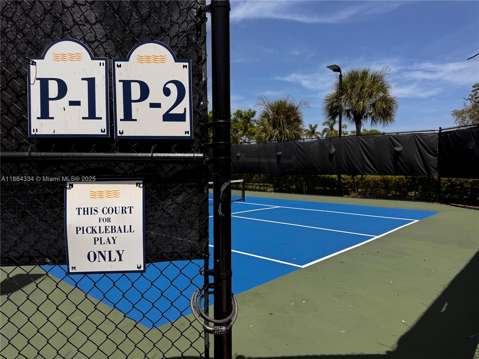 Photo of 876 Spinnaker Dr W  (876), Hollywood, Florida, 33019 - 