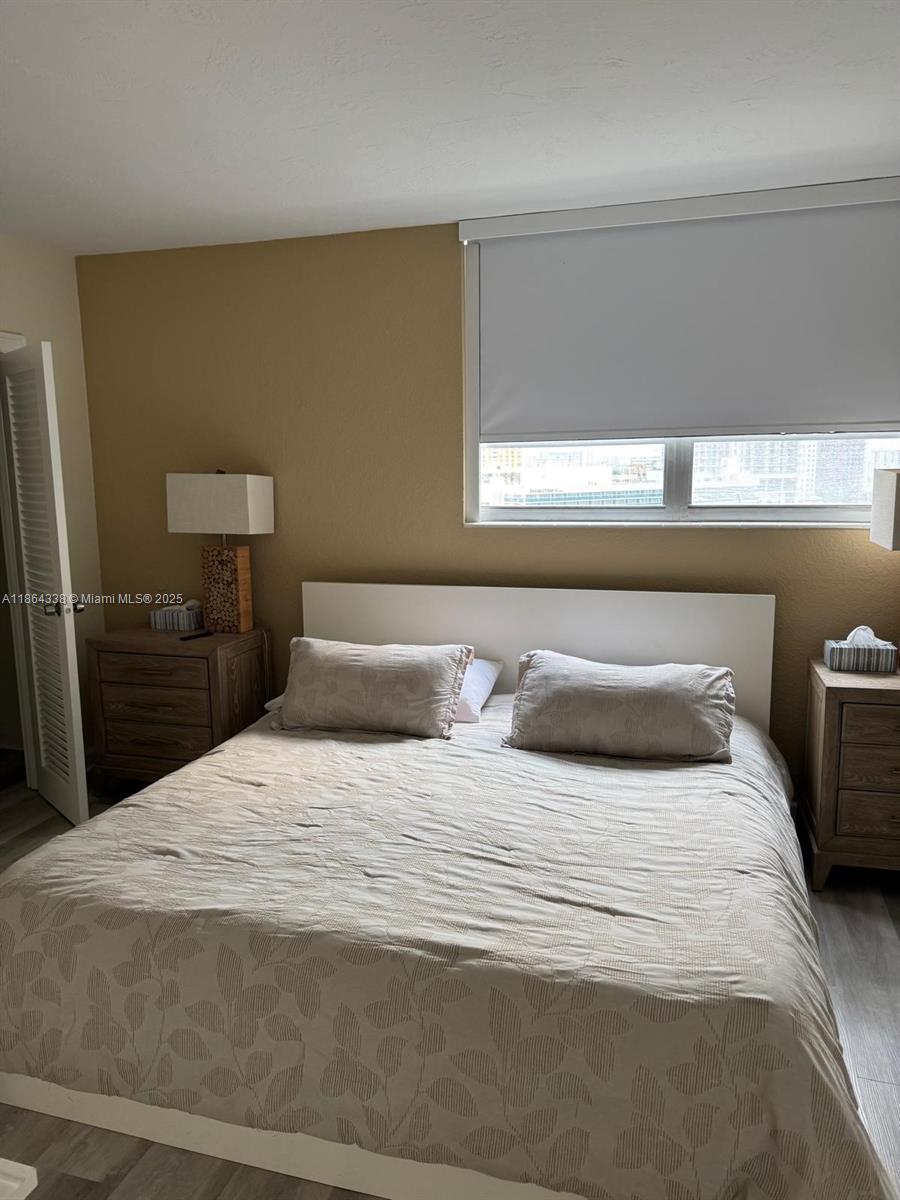 Photo of 3801 Ocean Dr  #14V, Hollywood, Florida, 33019 - 