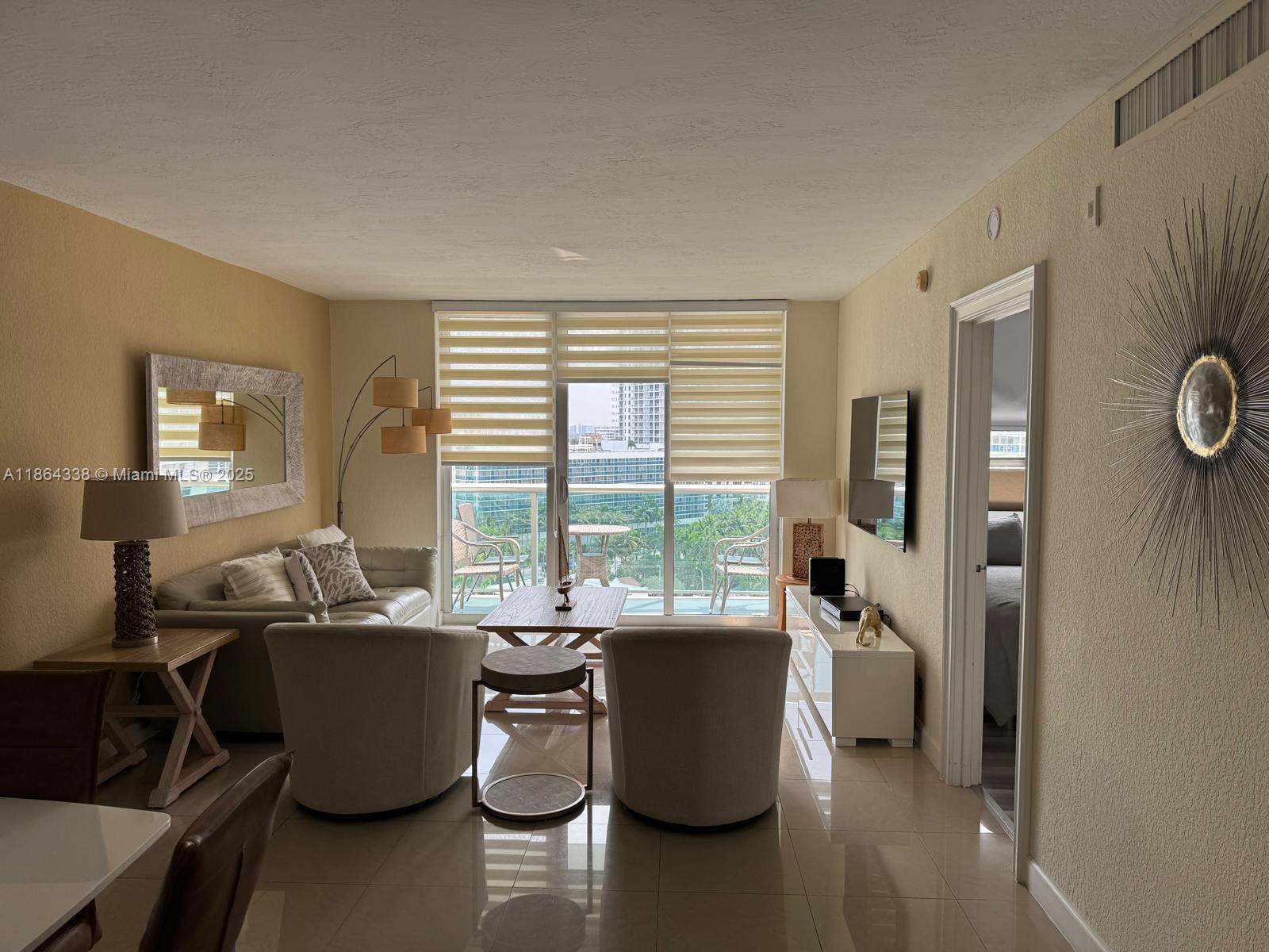 Photo of 3801 Ocean Dr  #14V, Hollywood, Florida, 33019 - 