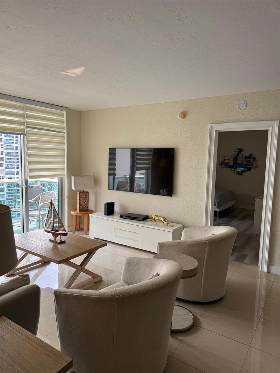 Photo of 3801 Ocean Dr  #14V, Hollywood, Florida, 33019 - 