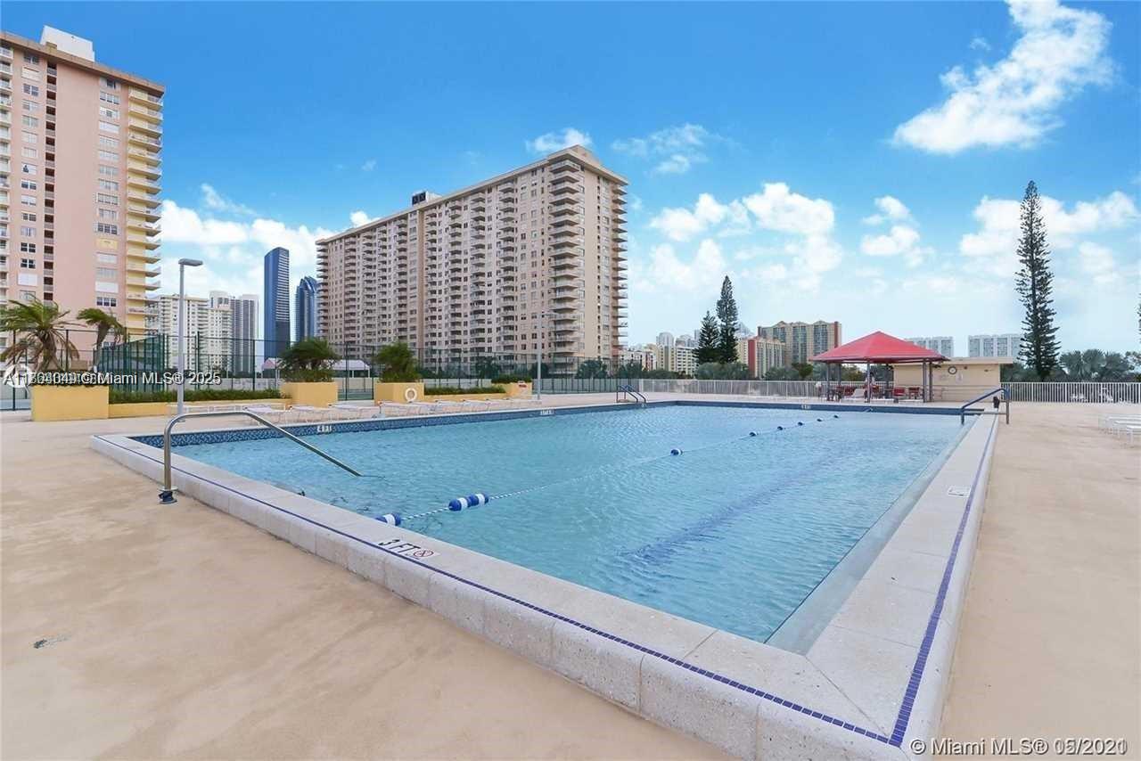 408 2 / 2 1233 sq. ft. $ 2025-08-23 0 Photo