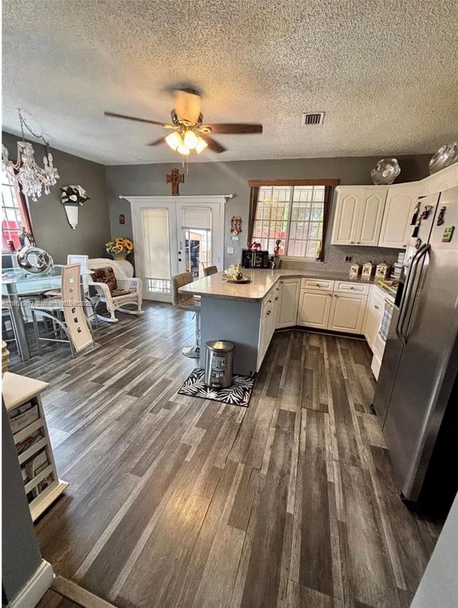   /  1776 sq. ft. $ 2025-08-23 0 Photo