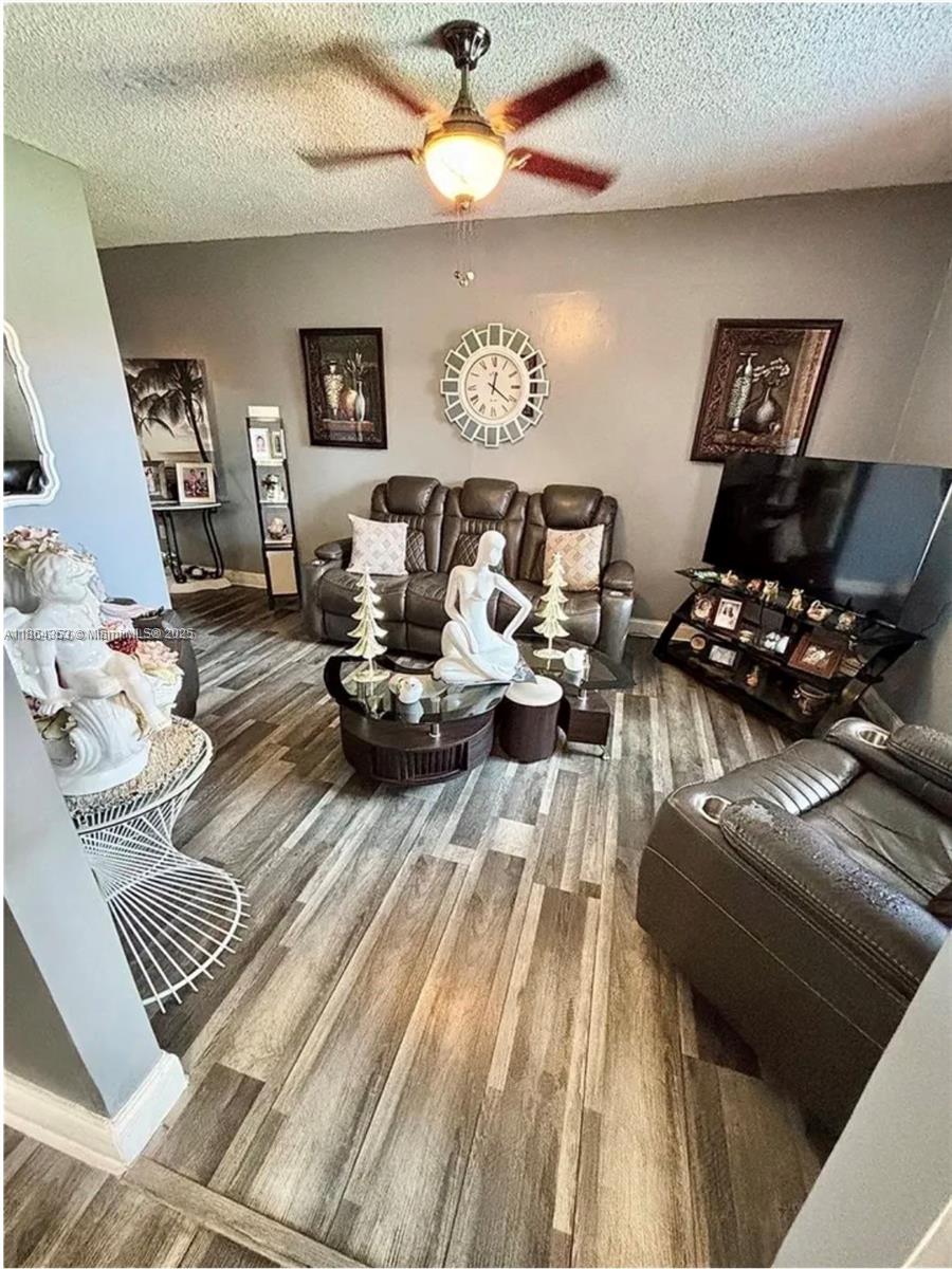   /  1776 sq. ft. $ 2025-08-23 0 Photo