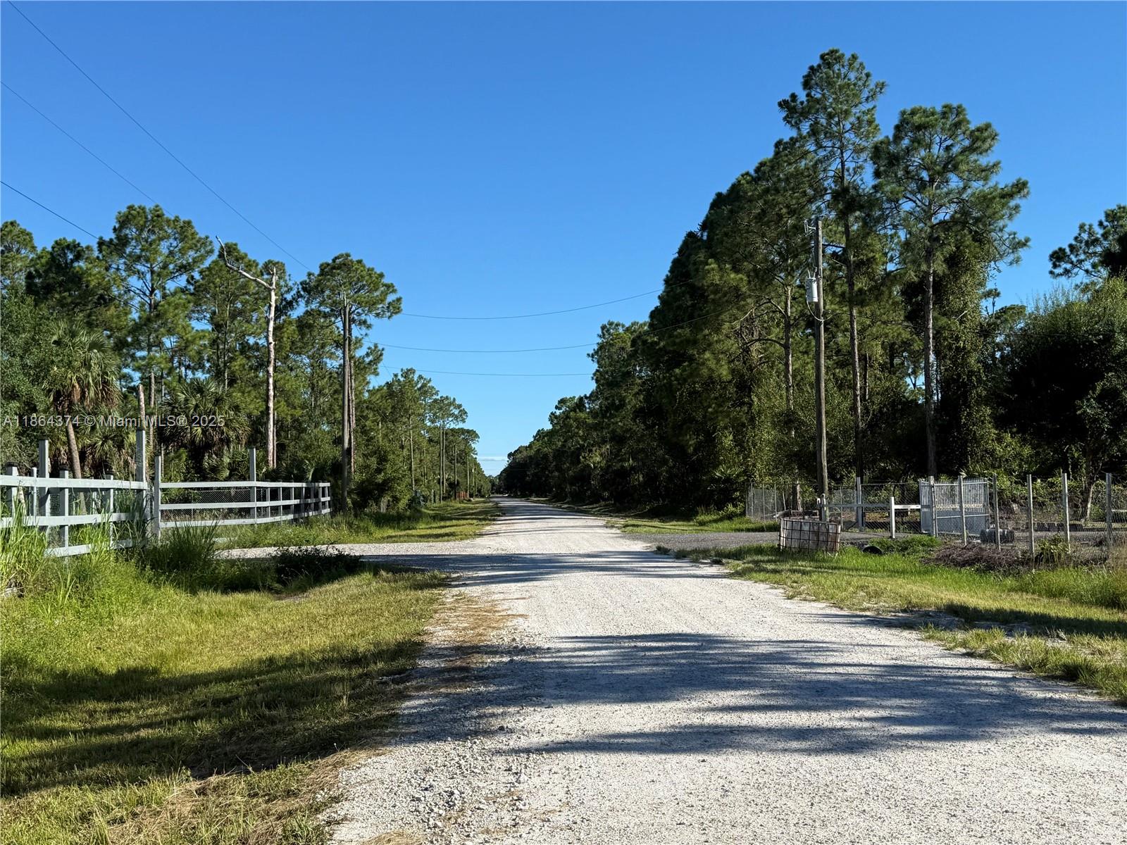 See details / sq. ft. $ 2025-08-23 0 Photo