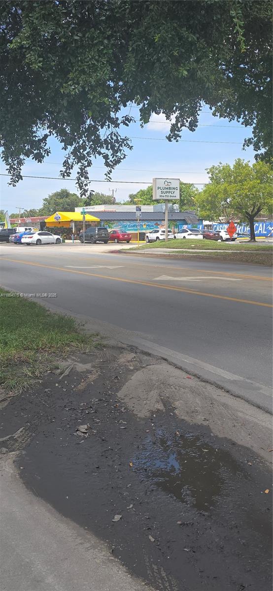 See details / sq. ft. $ 2025-08-23 0 Photo