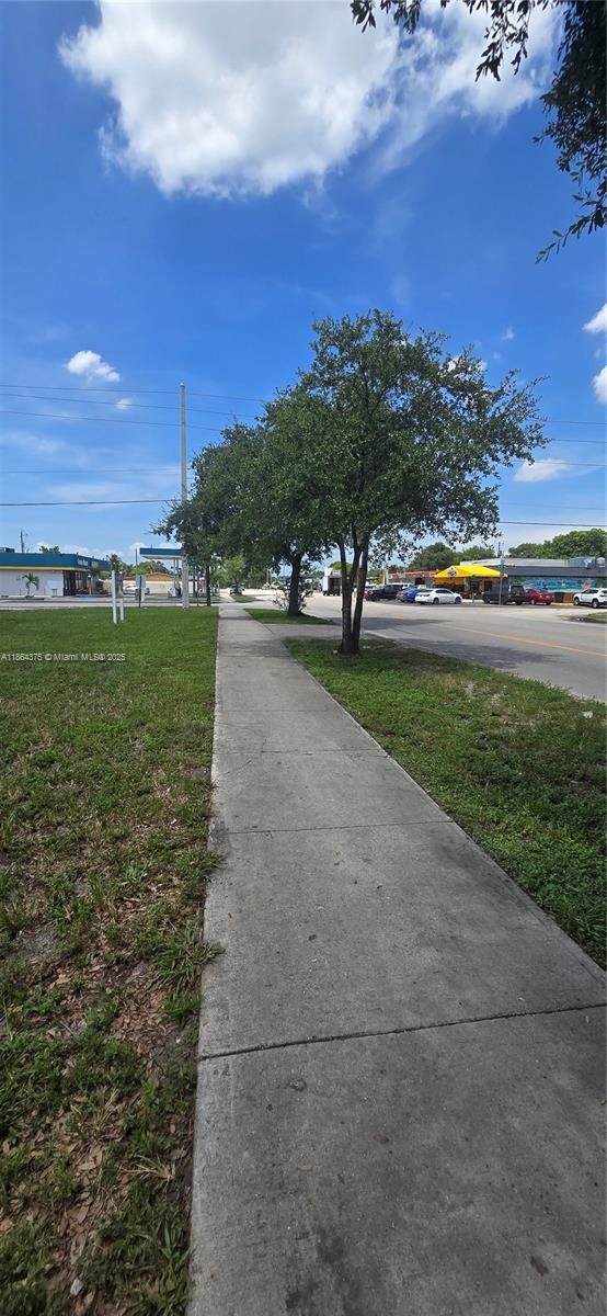 See details / sq. ft. $ 2025-08-23 0 Photo