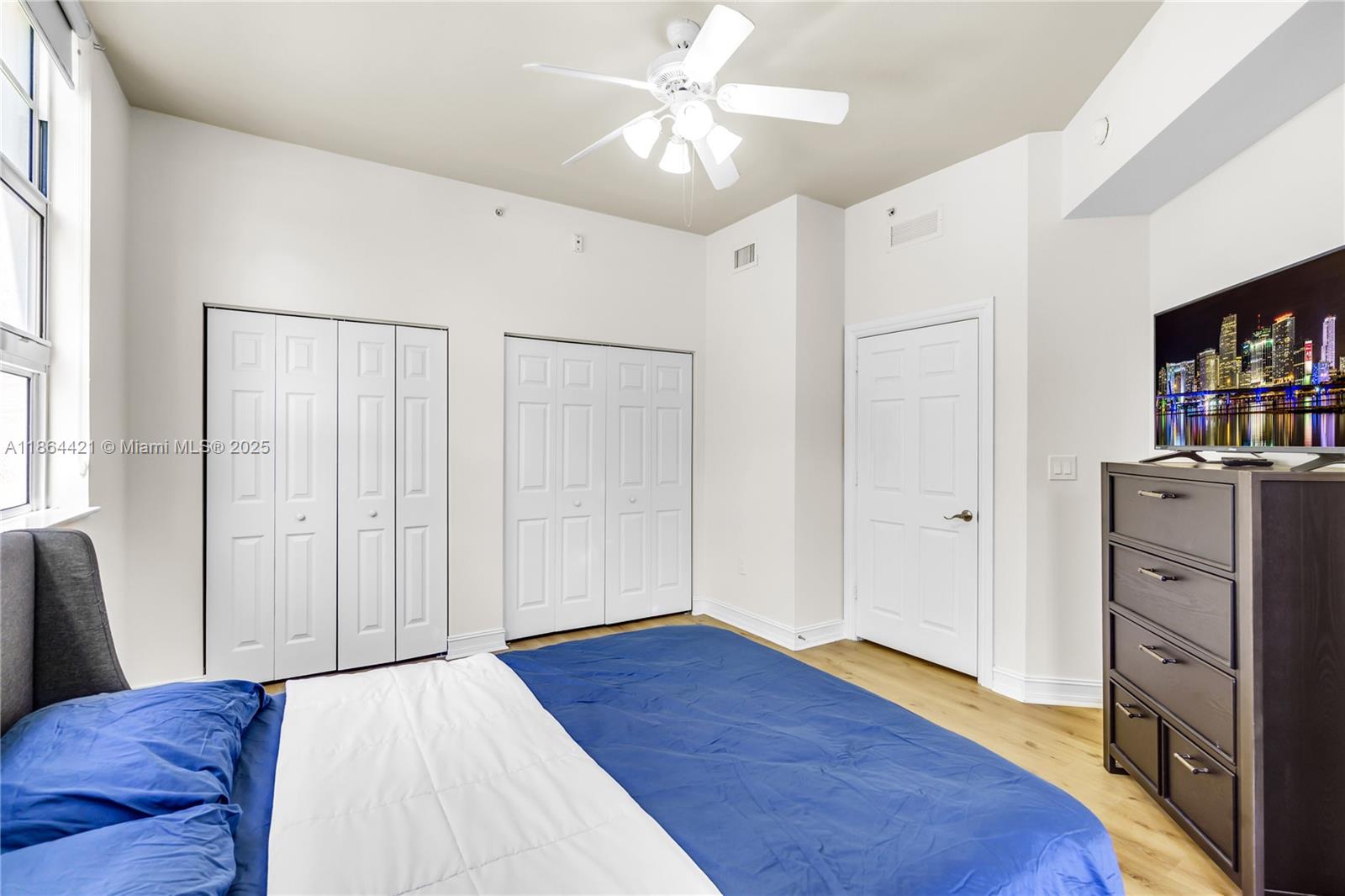 Photo of 3001 185th St  #135, Aventura, Florida, 33180 - 