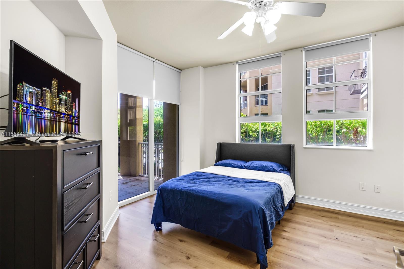 Photo of 3001 185th St  #135, Aventura, Florida, 33180 - 