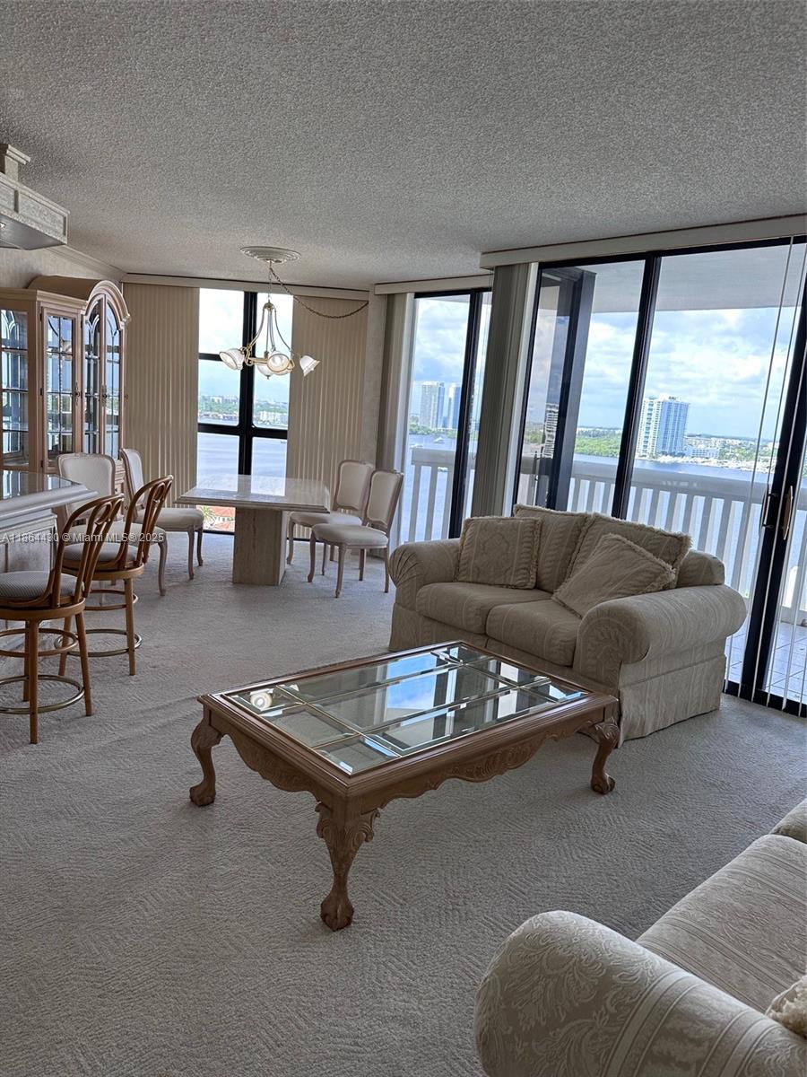 1511 1 / 2 1140 sq. ft. $ 2025-08-23 0 Photo