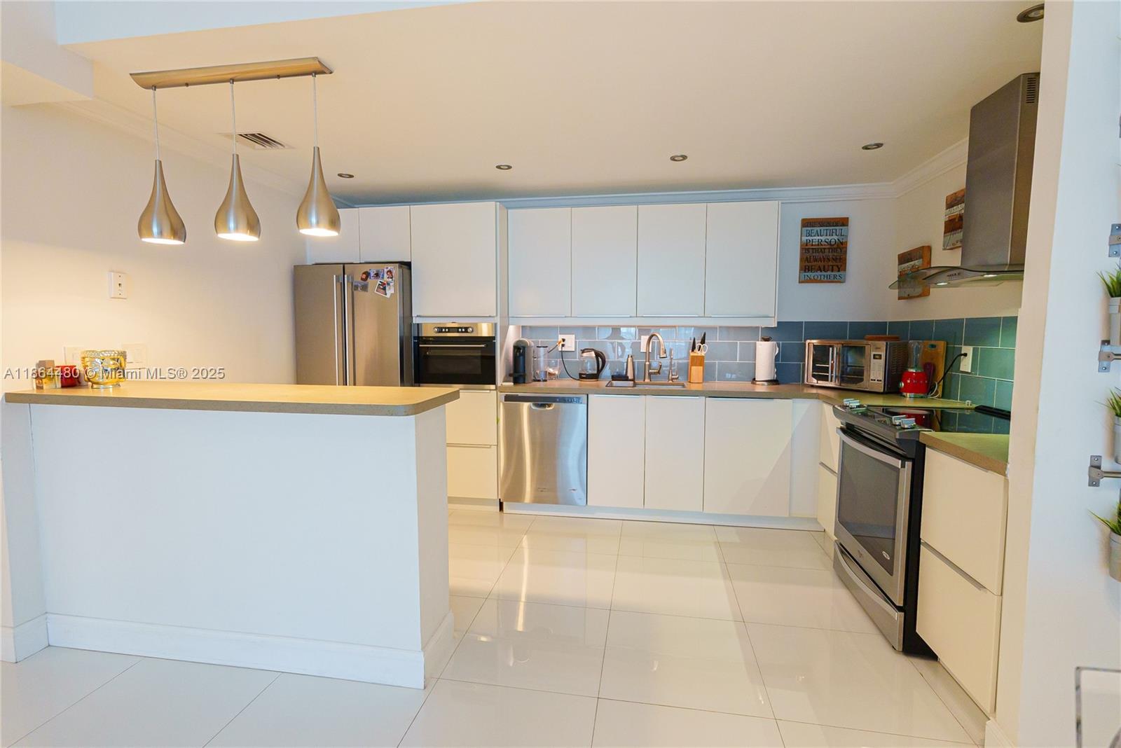 Photo of 19390 Collins Ave #320, Sunny Isles Beach, Florida, 33160 -