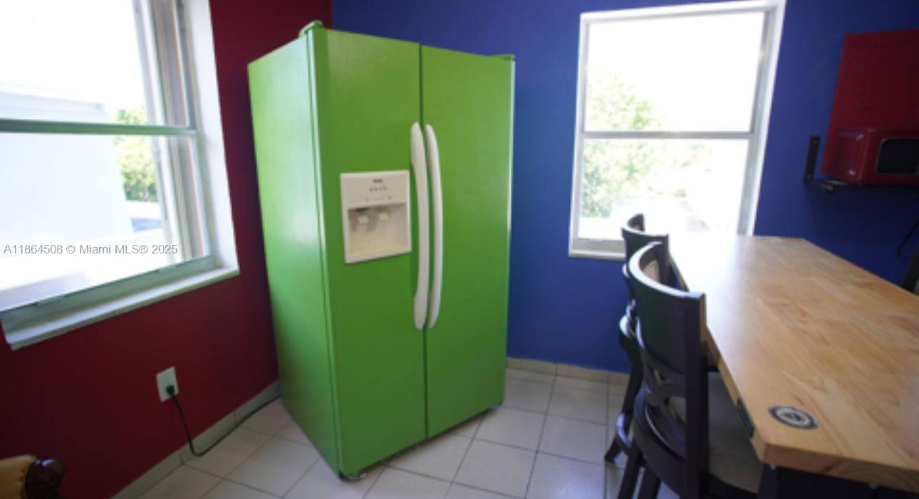 See details / 1200 sq. ft. $ 2025-08-25 0 Photo