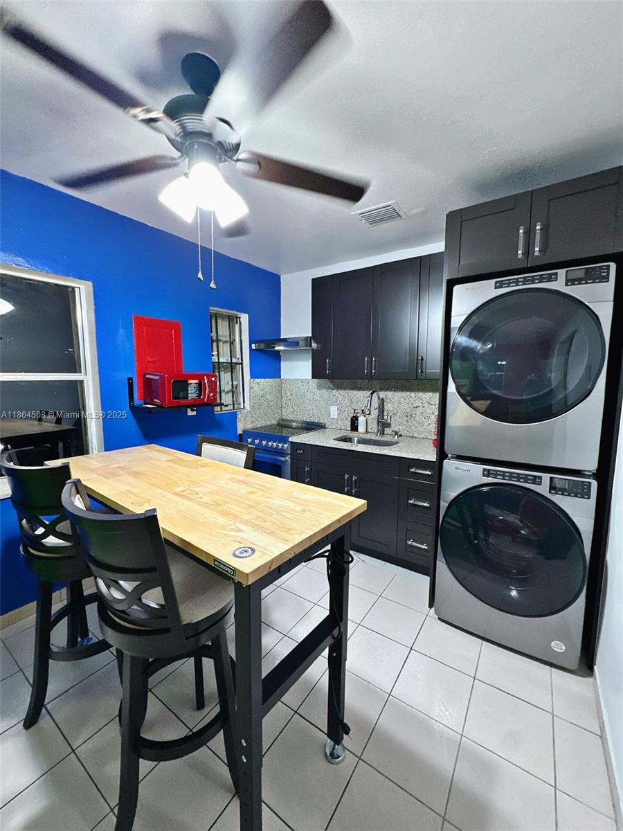 See details / 1200 sq. ft. $ 2025-08-25 0 Photo