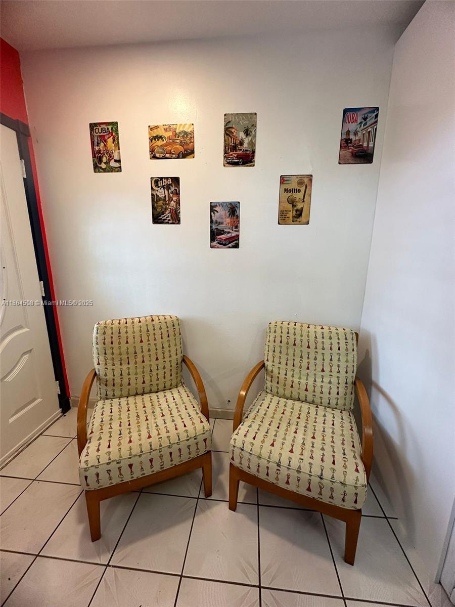 See details / 1200 sq. ft. $ 2025-08-25 0 Photo