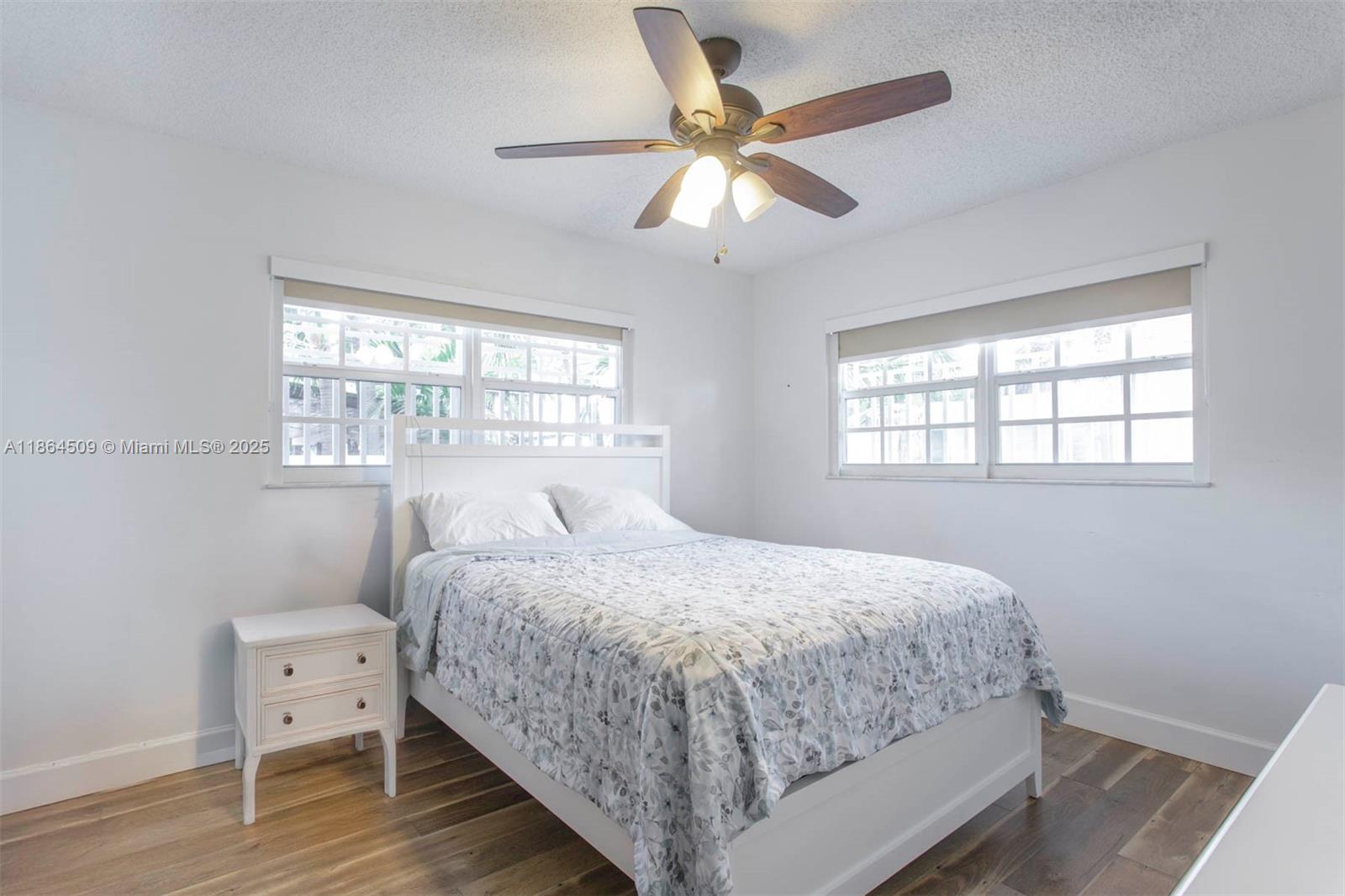 See details / 1992 sq. ft. $ 2025-08-26 0 Photo