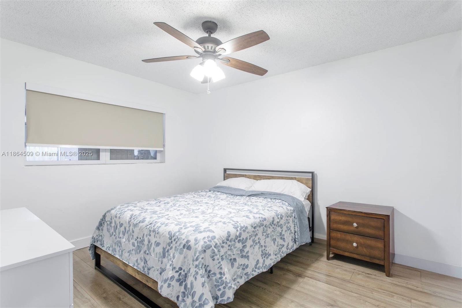 See details / 1992 sq. ft. $ 2025-08-26 0 Photo