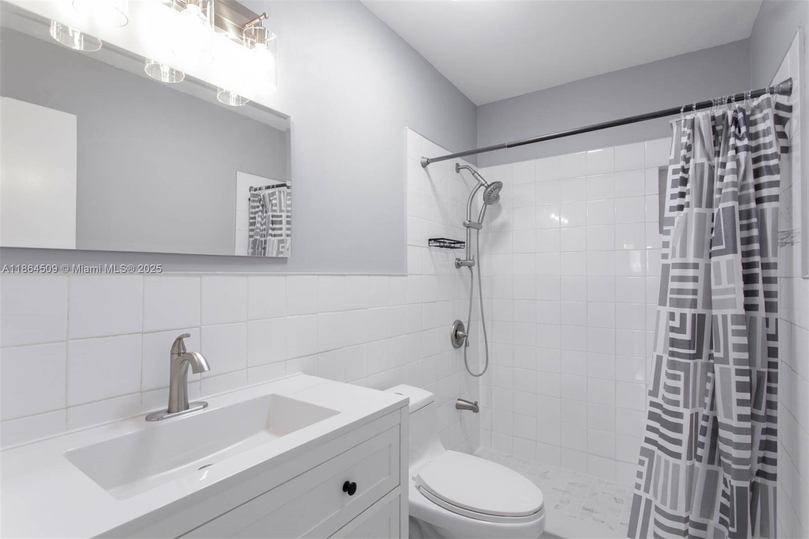 See details / 1992 sq. ft. $ 2025-08-26 0 Photo