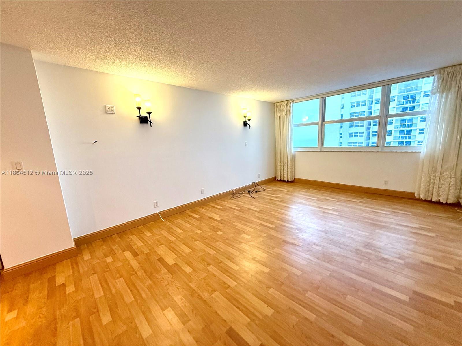 Photo of 1880 Ocean Dr  #807, Hallandale Beach, Florida, 33009 - 