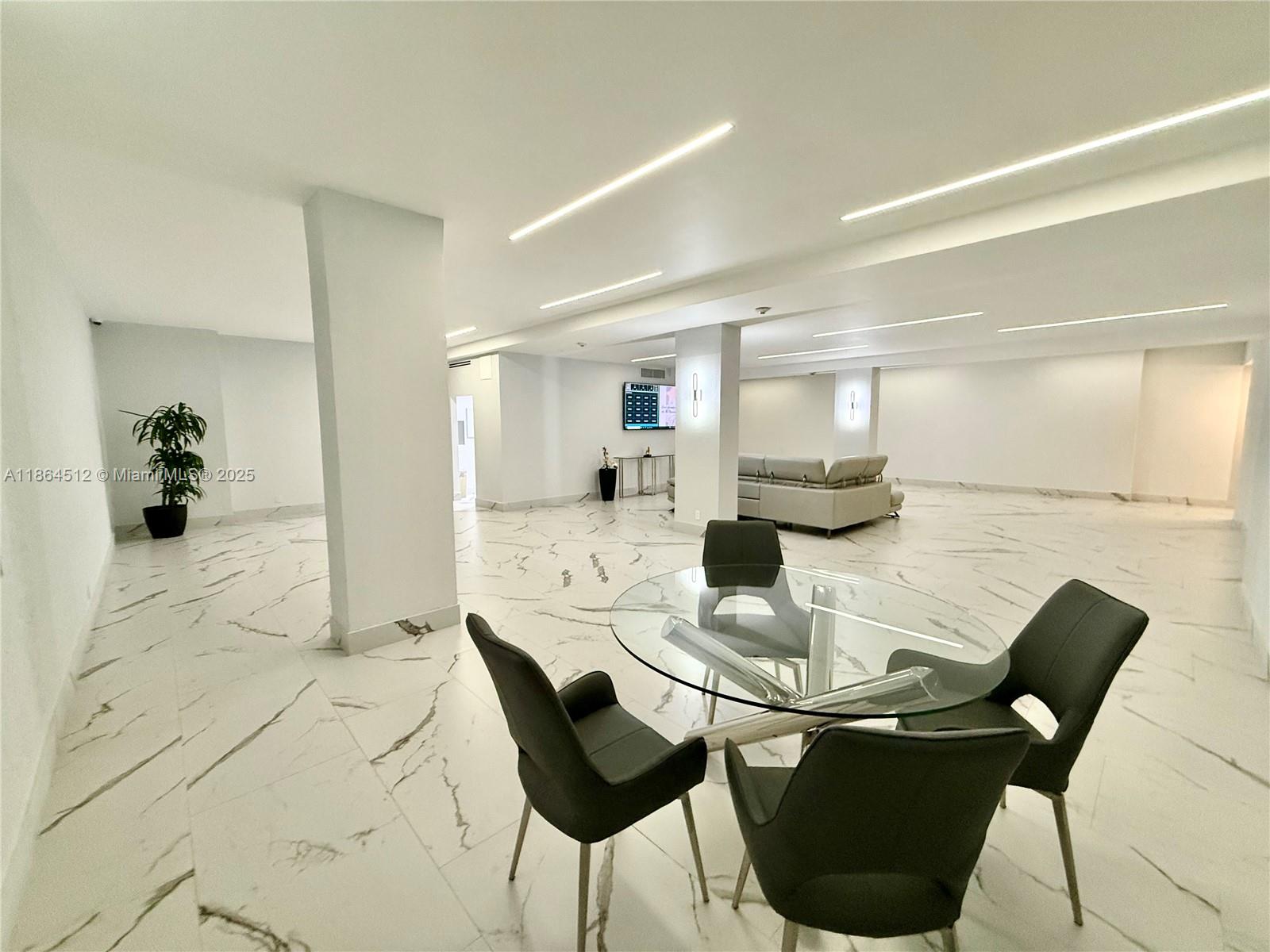 Photo of 1880 Ocean Dr  #807, Hallandale Beach, Florida, 33009 - 