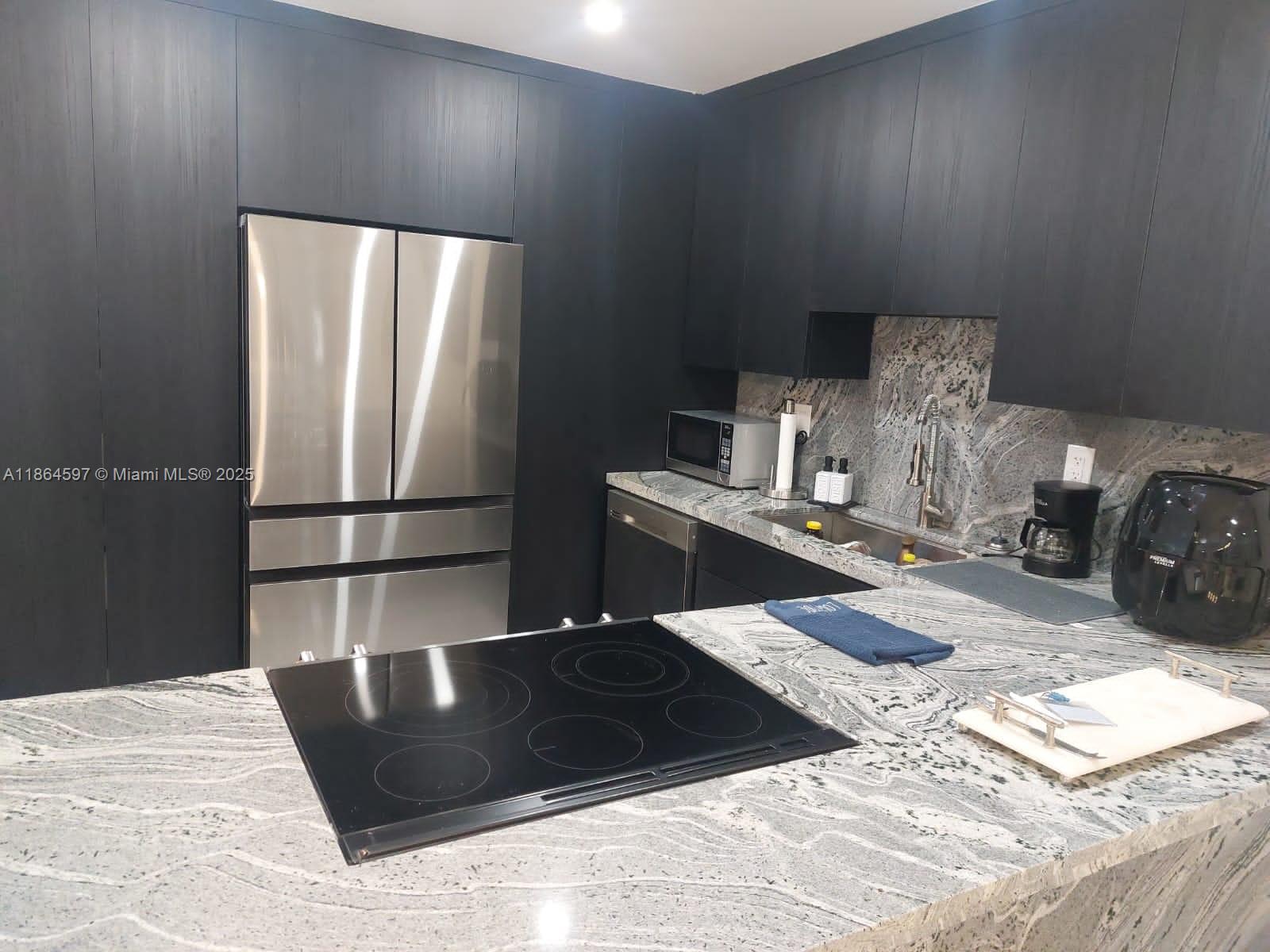 Photo of 3180 Ocean Dr #1721, Hallandale Beach, Florida, 33009 -