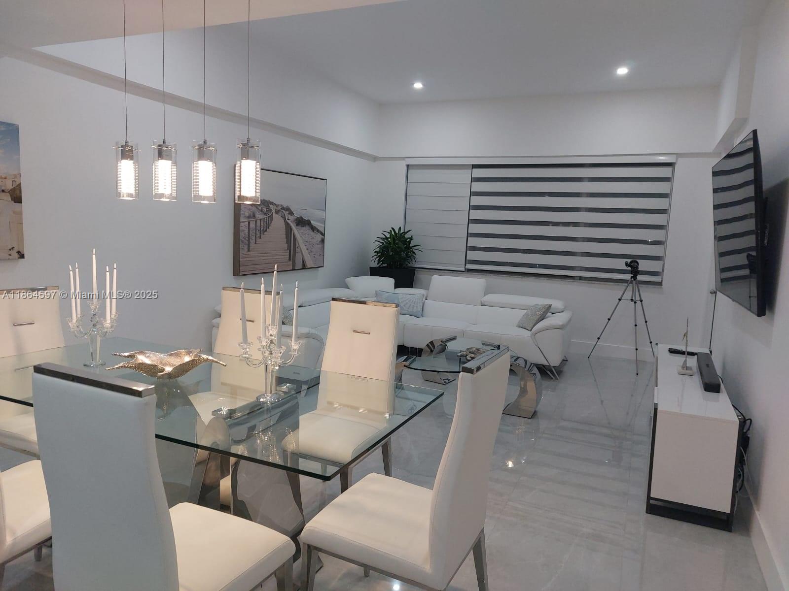 Photo of 3180 Ocean Dr  #1721, Hallandale Beach, Florida, 33009 - 