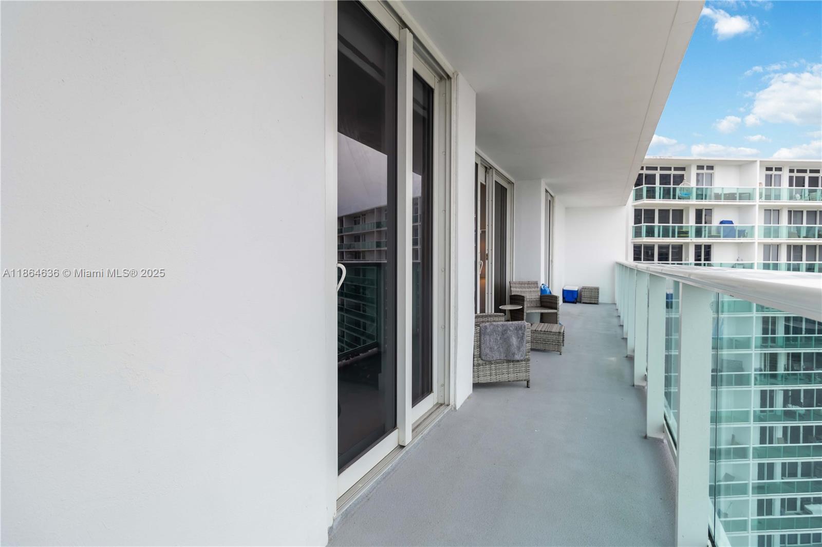 Ver detalles 2014 2 / 2 1331 sq. ft. $ 2025-08-24 0 foto