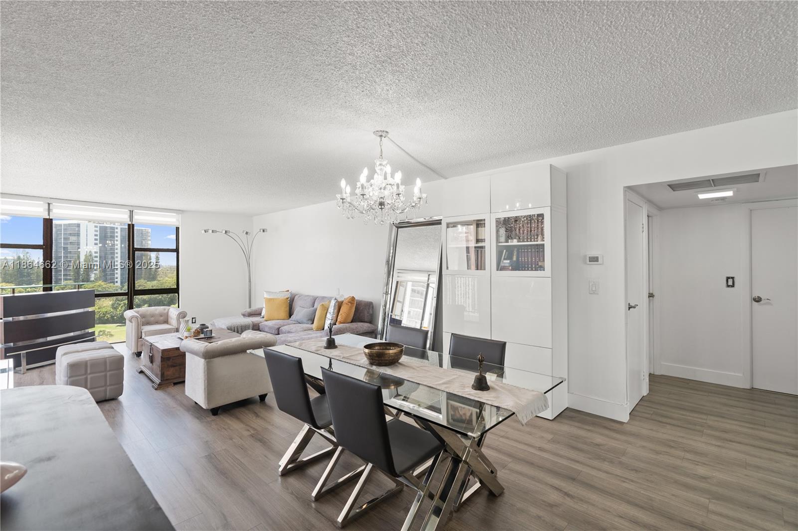 Photo of 20301 Country Club Dr  #829, Aventura, Florida, 33180 - 
