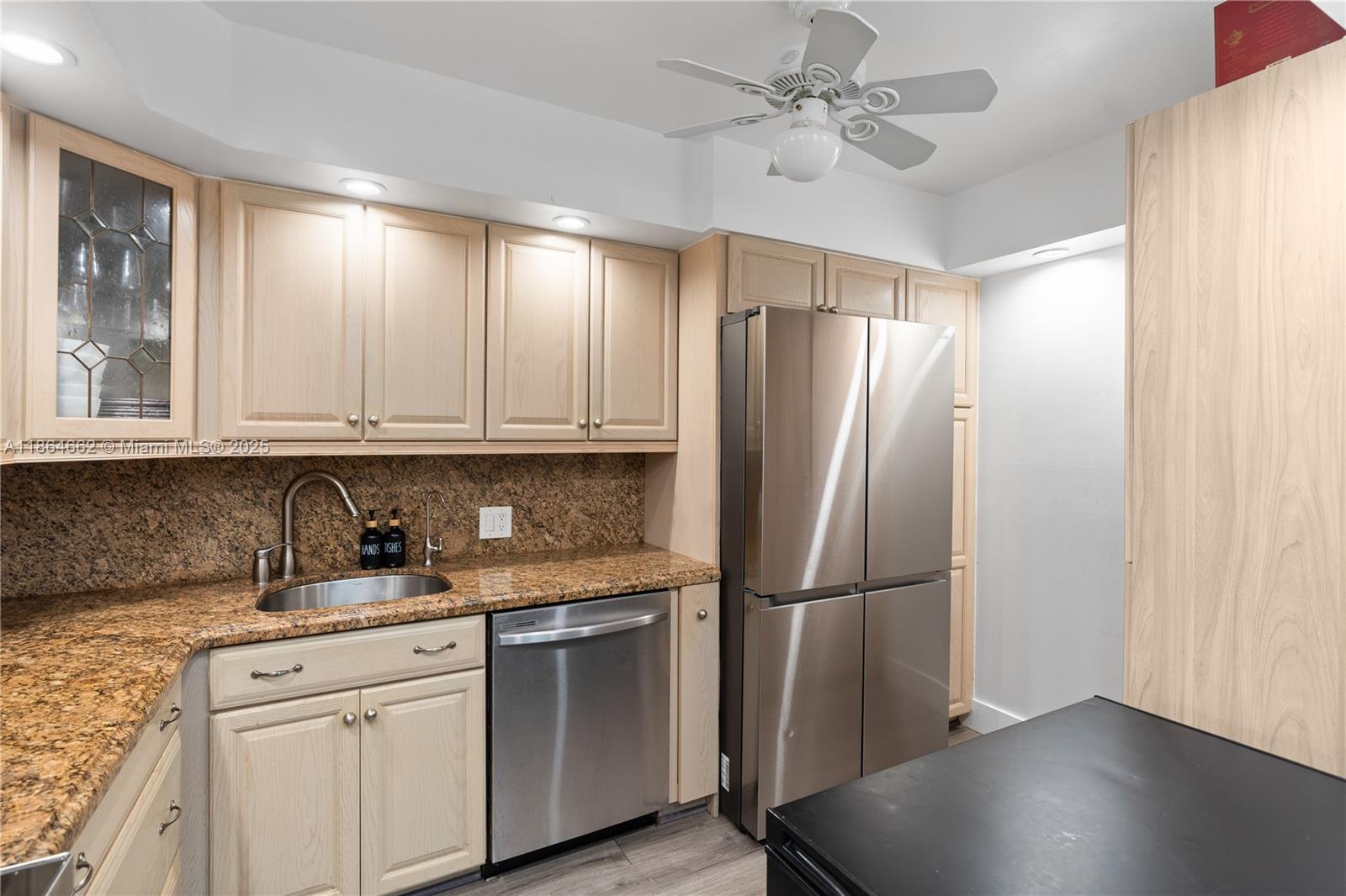 Photo of 20301 Country Club Dr  #829, Aventura, Florida, 33180 - 