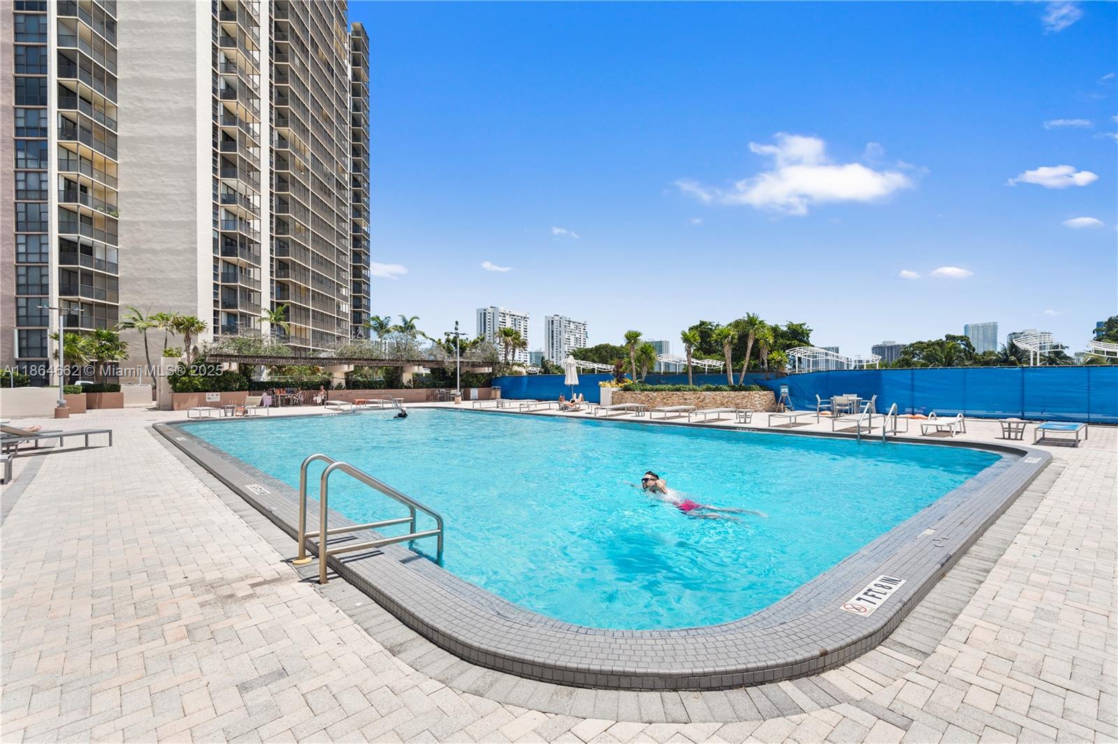 Photo of 20301 Country Club Dr  #829, Aventura, Florida, 33180 - 