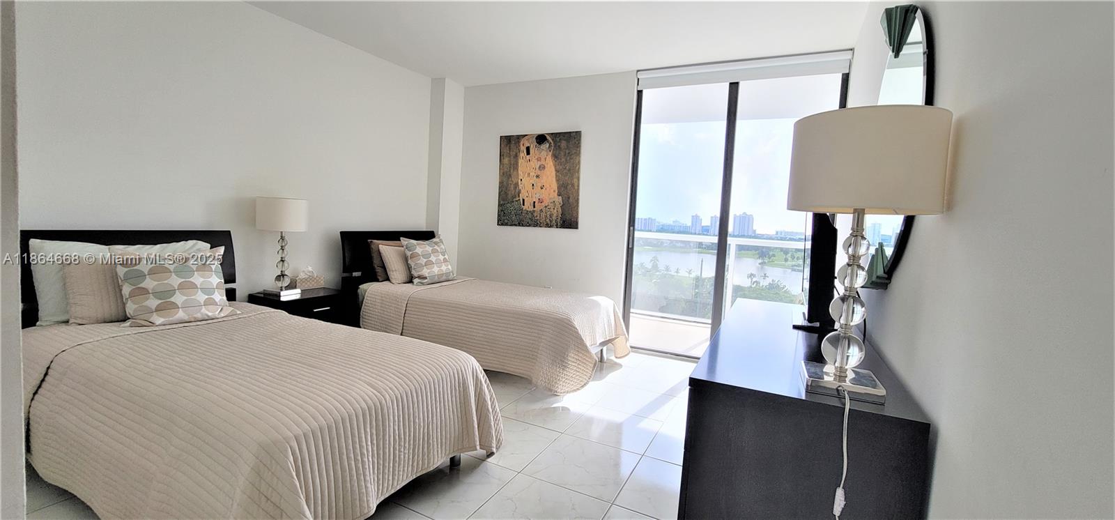 Photo of 3731 Country Club Dr  #926, Aventura, Florida, 33180 - 