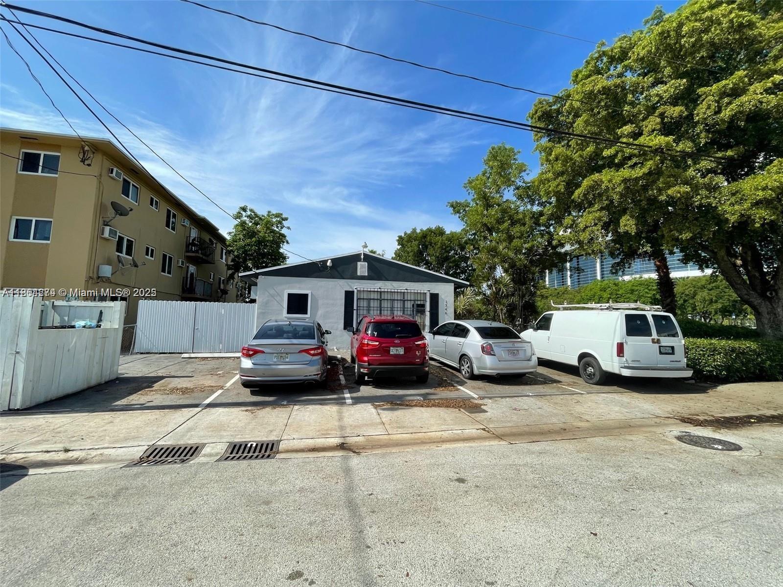   /  2888 sq. ft. $ 2025-08-24 0 Photo