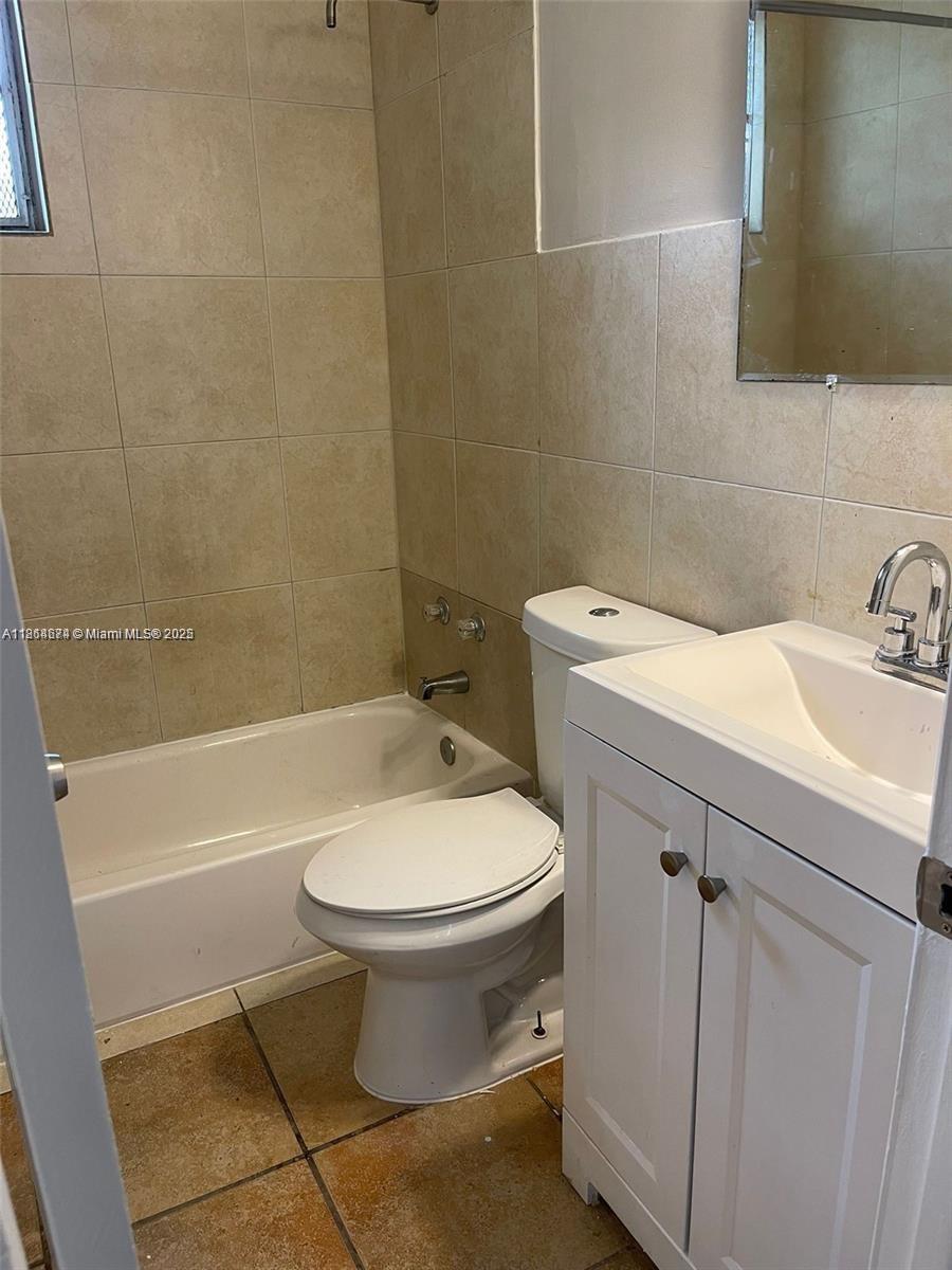   /  2888 sq. ft. $ 2025-08-24 0 Photo
