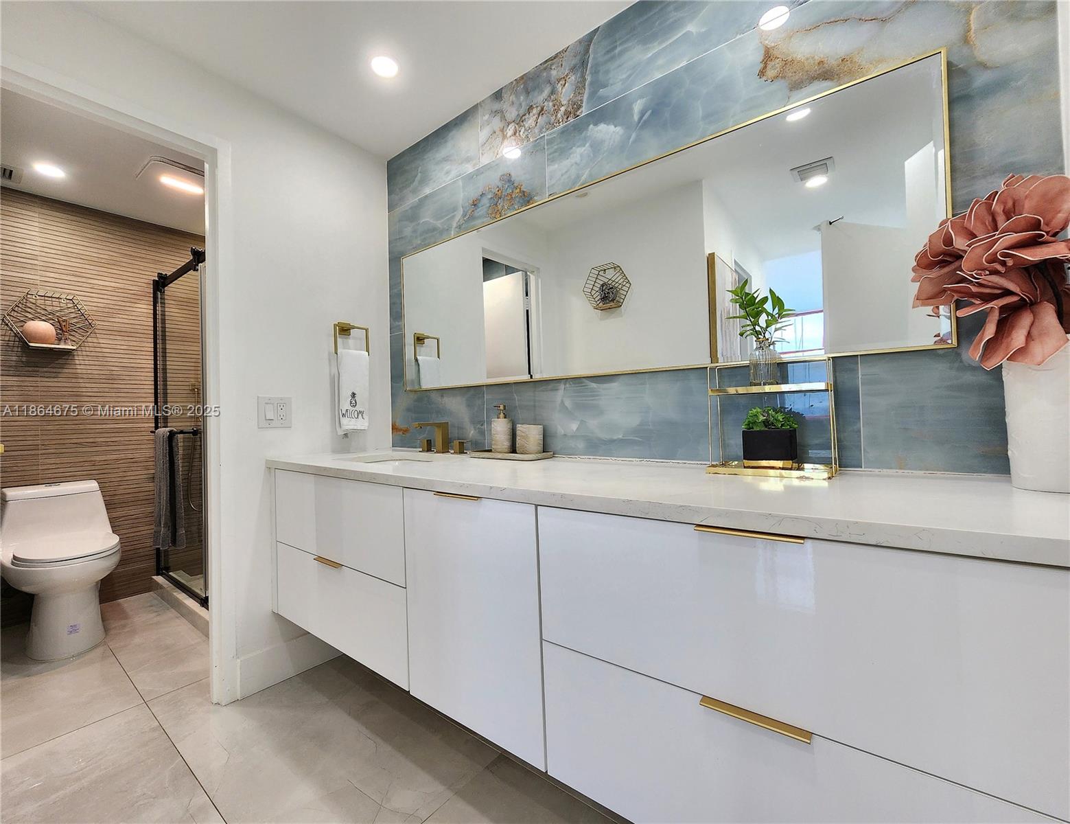 Photo of 3505 Ocean Dr  #1502, Hollywood, Florida, 33019 - 