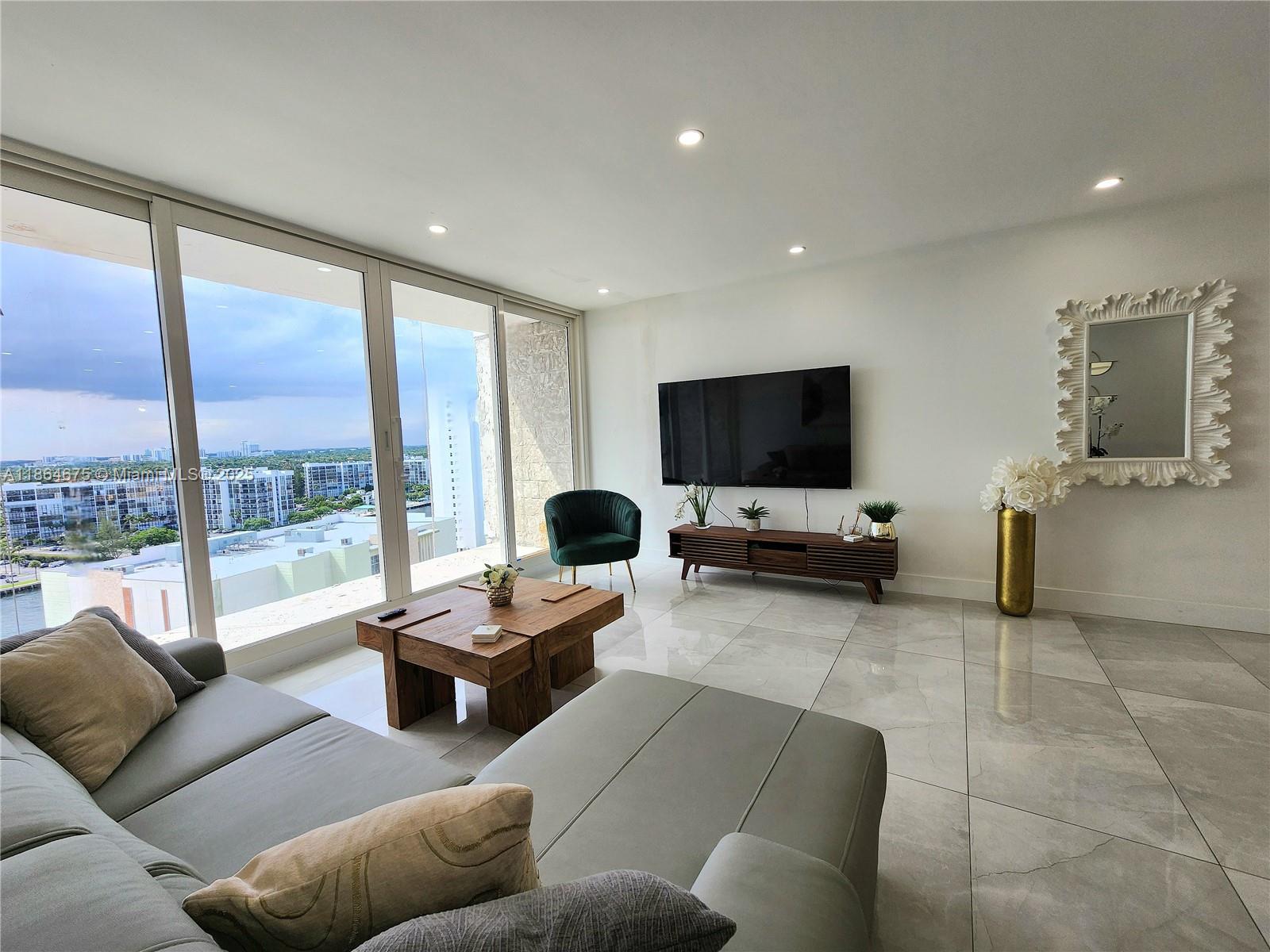 Photo of 3505 Ocean Dr #1502, Hollywood, Florida, 33019 -