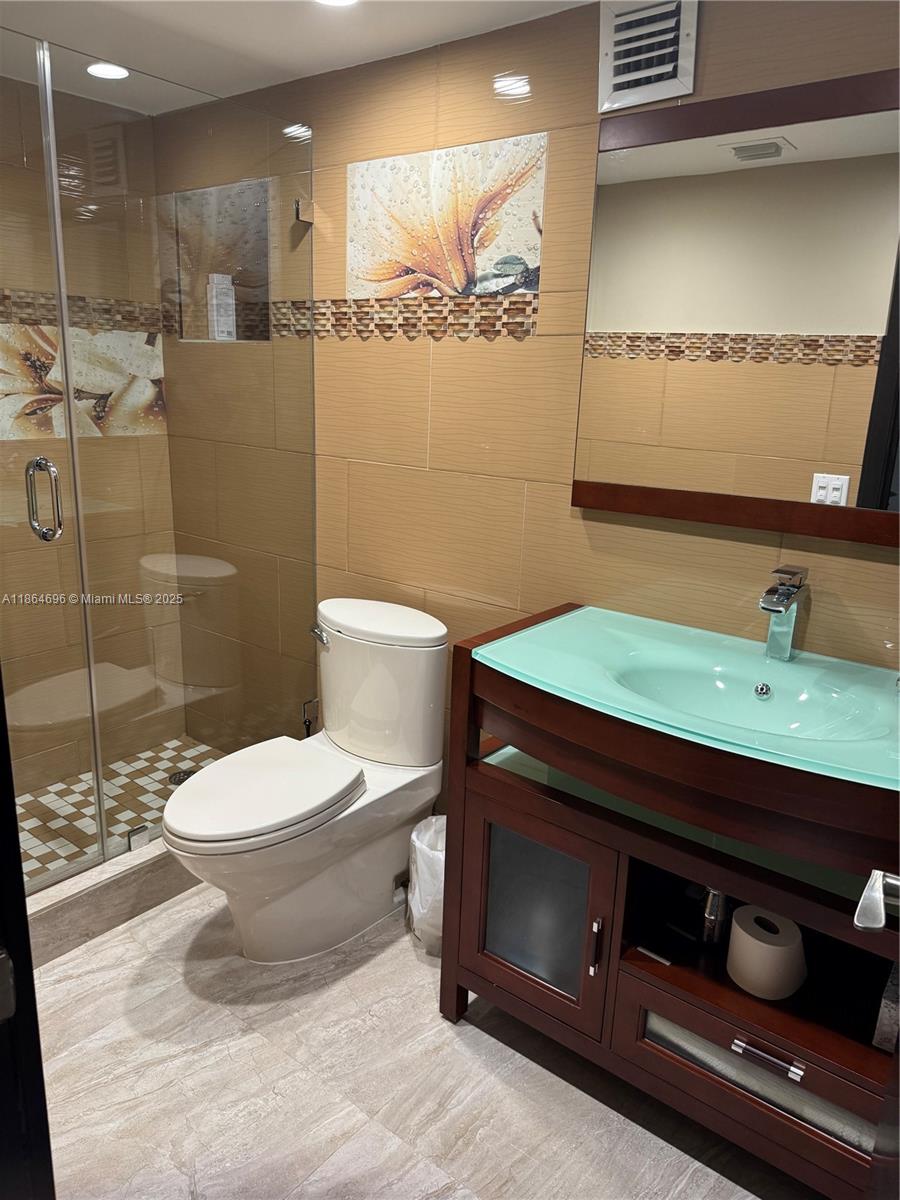 Photo of 1880 Ocean Dr  #TS106, Hallandale Beach, Florida, 33009 - 