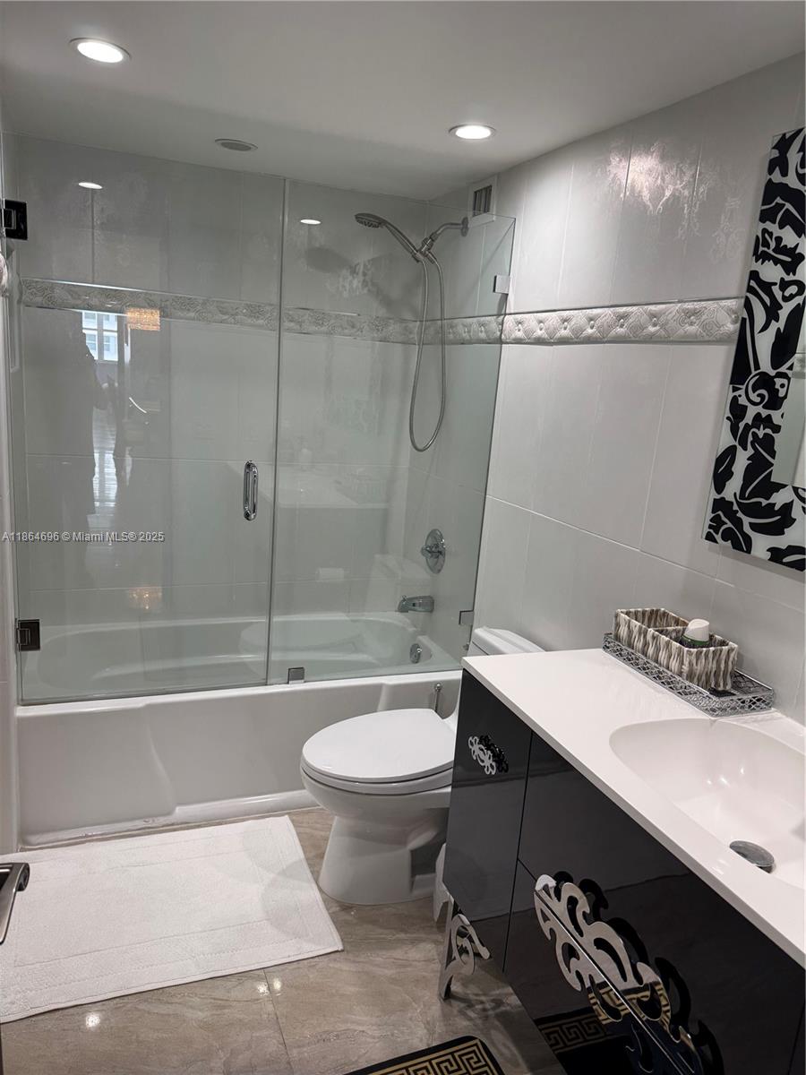 Photo of 1880 Ocean Dr  #TS106, Hallandale Beach, Florida, 33009 - 