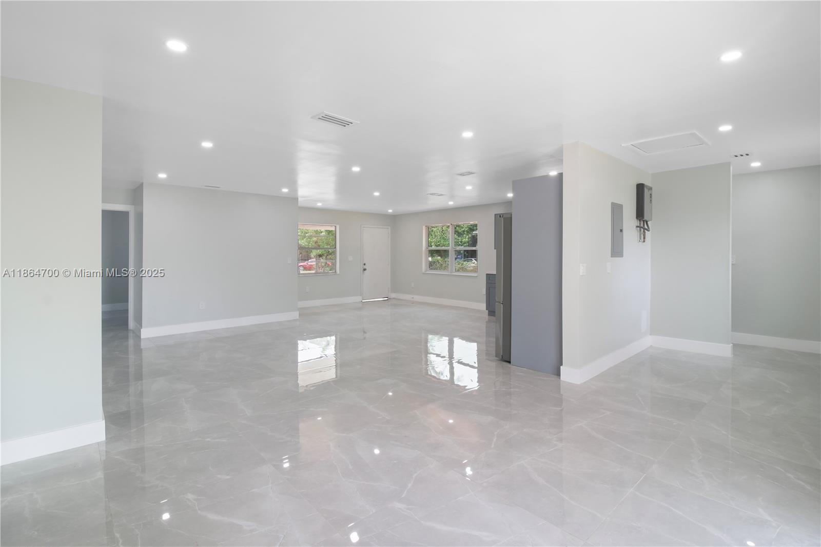 See details / 2266 sq. ft. $ 2025-08-25 0 Photo