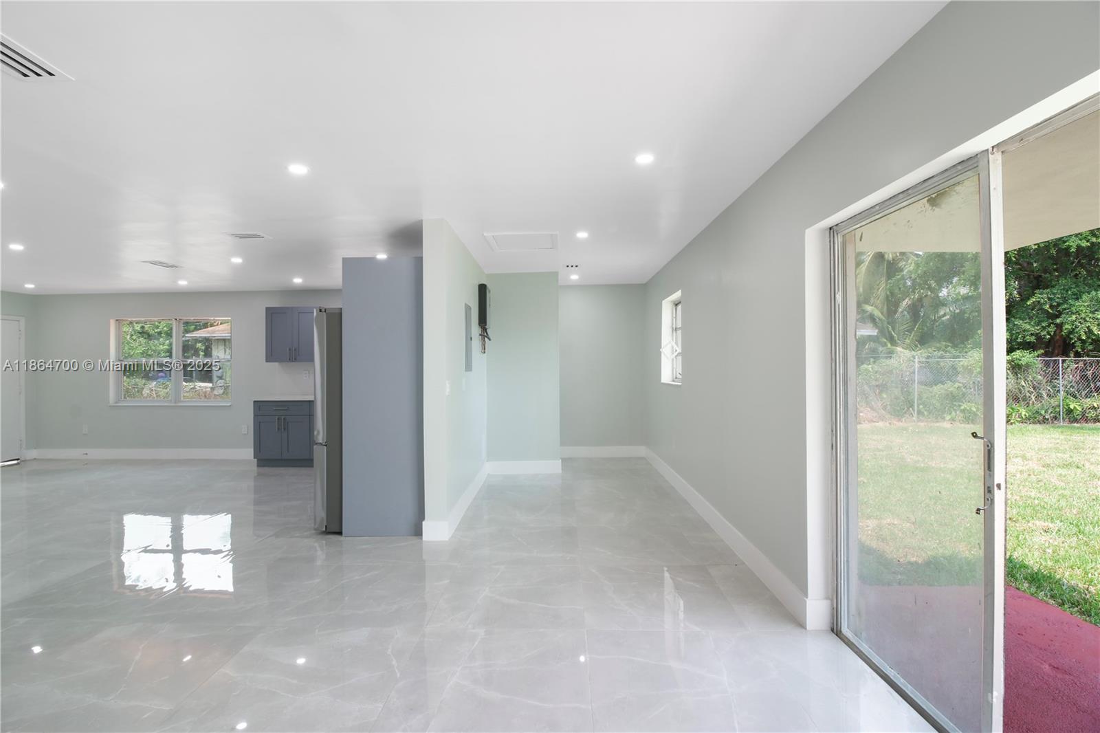 See details / 2266 sq. ft. $ 2025-08-25 0 Photo