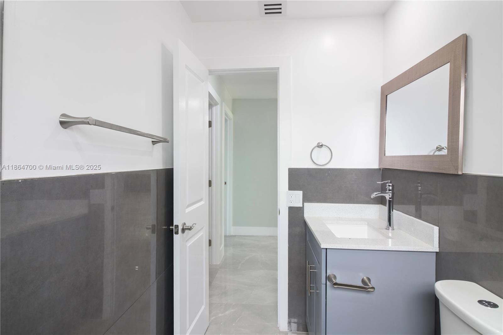 See details / 2266 sq. ft. $ 2025-08-25 0 Photo
