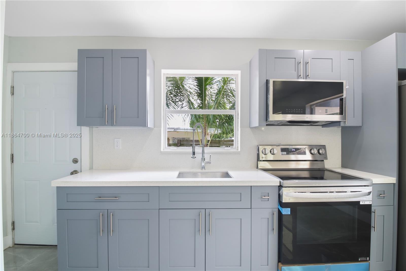 See details / 2266 sq. ft. $ 2025-08-25 0 Photo